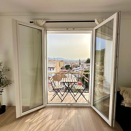 شقة Atico Con Solarium Y Bbq Cerca Del Centro 6 Pax مالقة المظهر الخارجي الصورة