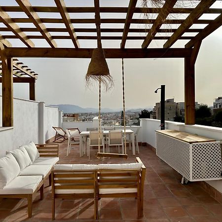 شقة Atico Con Solarium Y Bbq Cerca Del Centro 6 Pax مالقة المظهر الخارجي الصورة